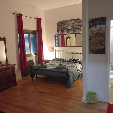 Mirti Subway Apartment Рим Екстериор снимка