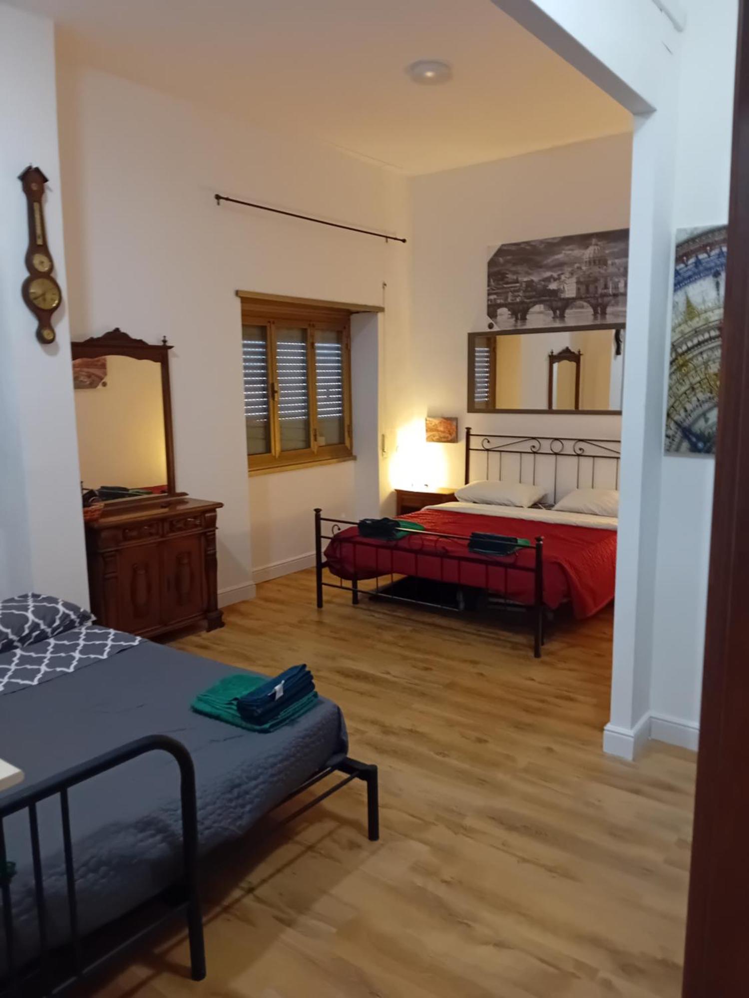 Mirti Subway Apartment Рим Екстериор снимка